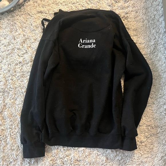 ariana grande 7 rings hoodie - Picture 2 of 4